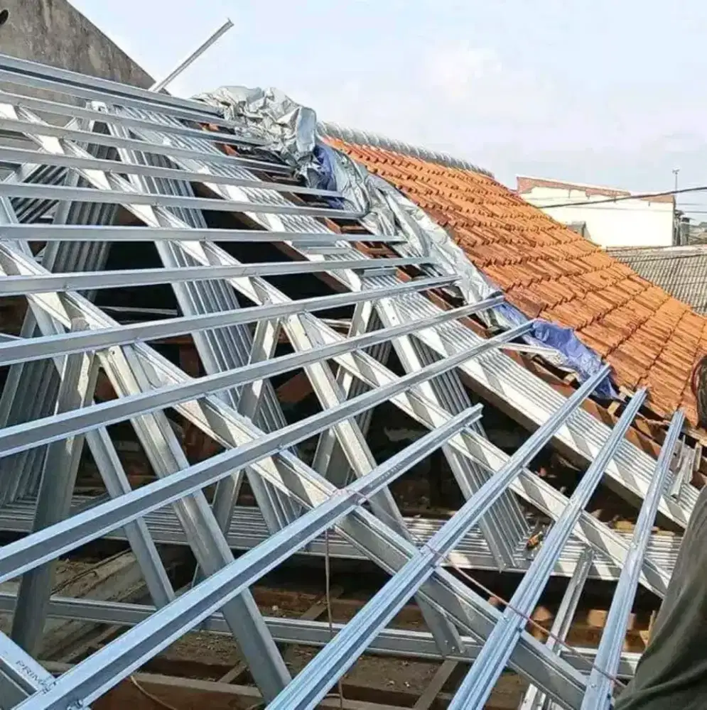 Kontruksi Baja ringan