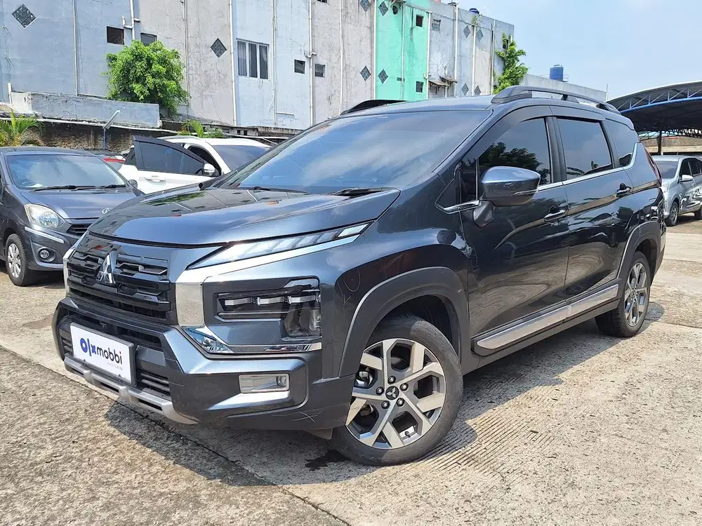 Pajak Panjang - Mitsubishi Xpander 1.5 Cross Premium Package AT 2024