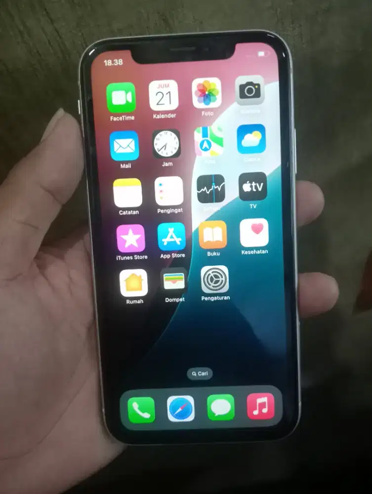 iPhone xr 64 GB wifi only