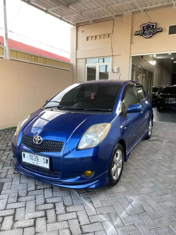 Di jual Yaris S matic 2006