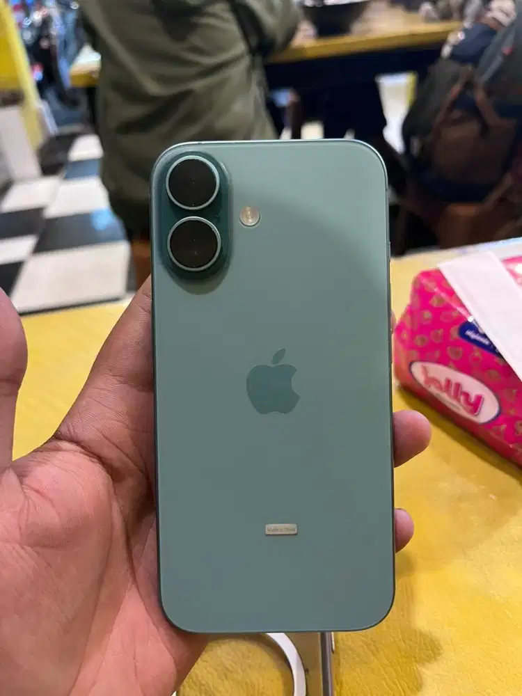 IPHONE 16 BASIC 128Gb Teal Blibli