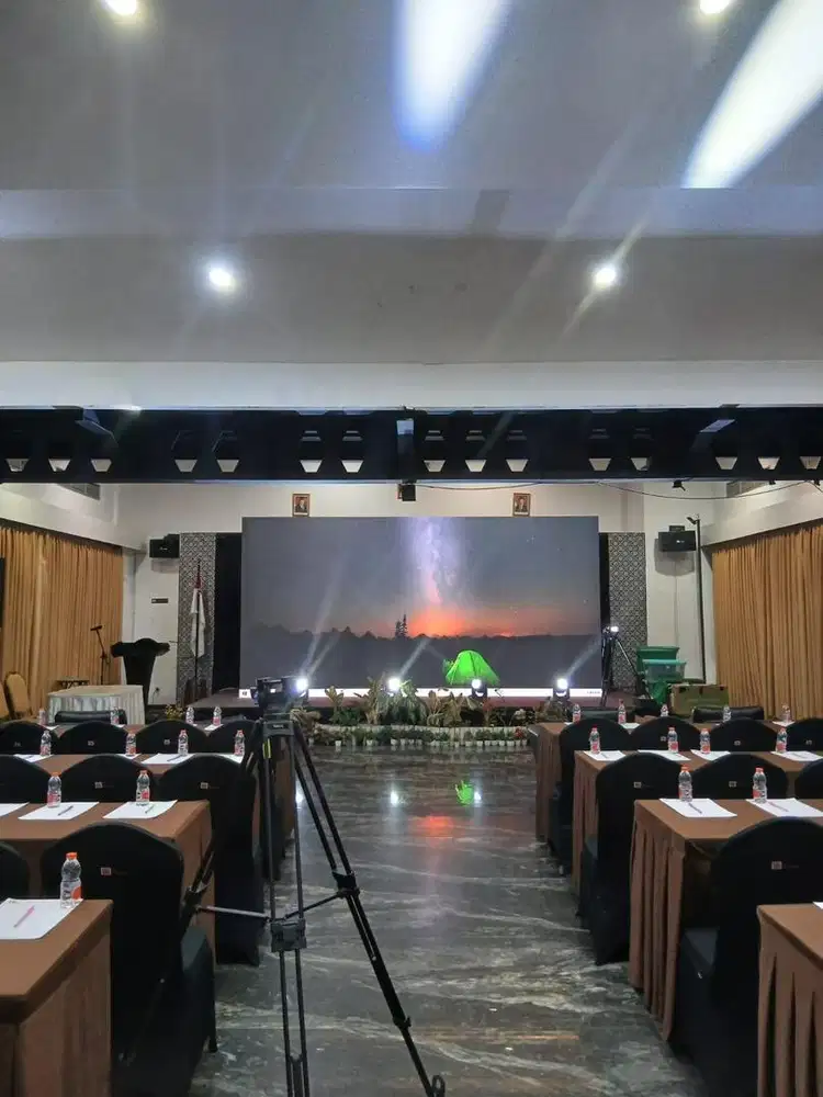 Dijual vidiotron p3,98 rental bisa permanen bisa ada 24meter