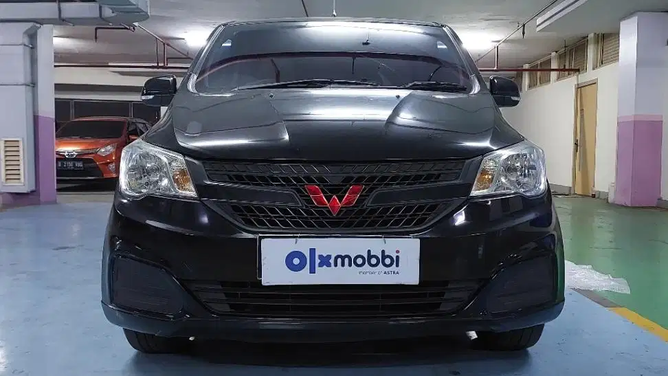 TDP 5,JT Wuling Confero 1.5 Double Blower Bensin-MT Hitam 2020