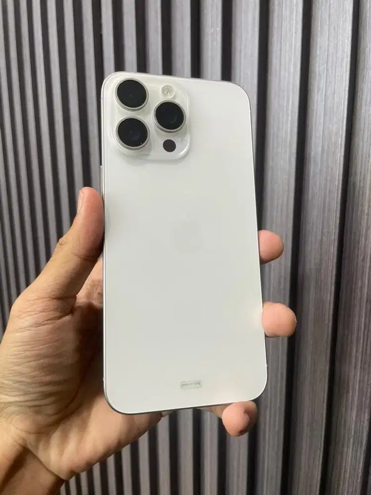 iPhone 15 Pro Max 256GB ex iBox