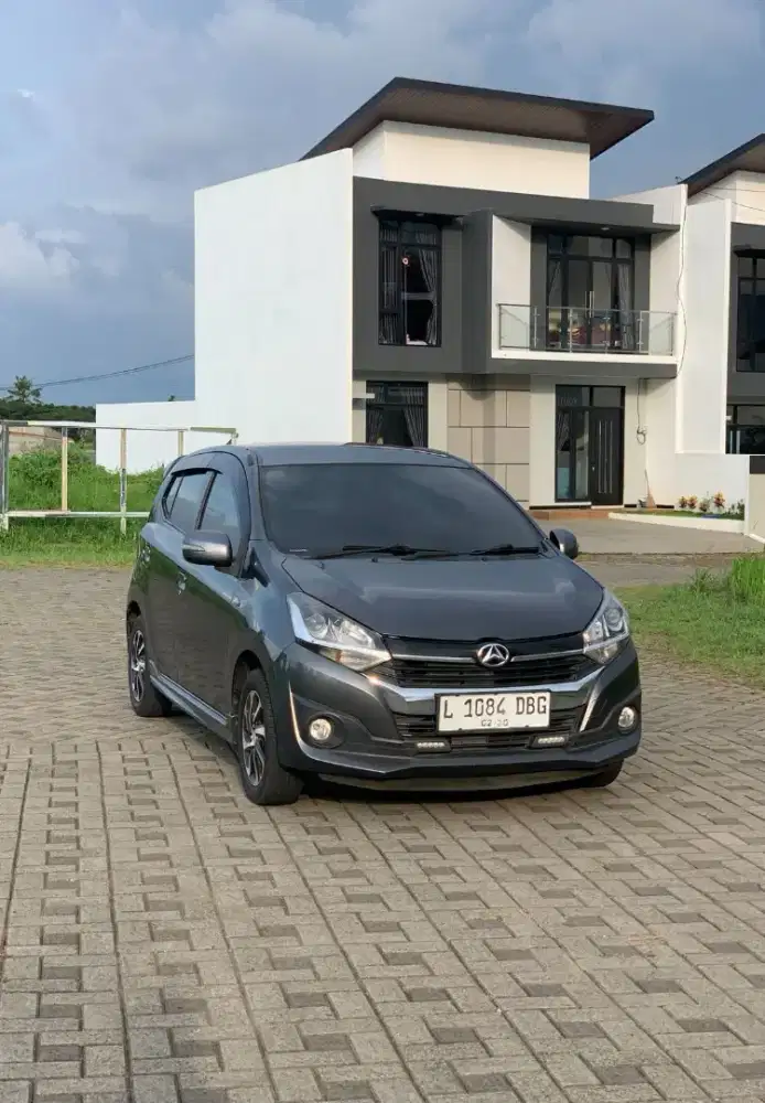 Di jual Ayla 1.2 R MT 2018
