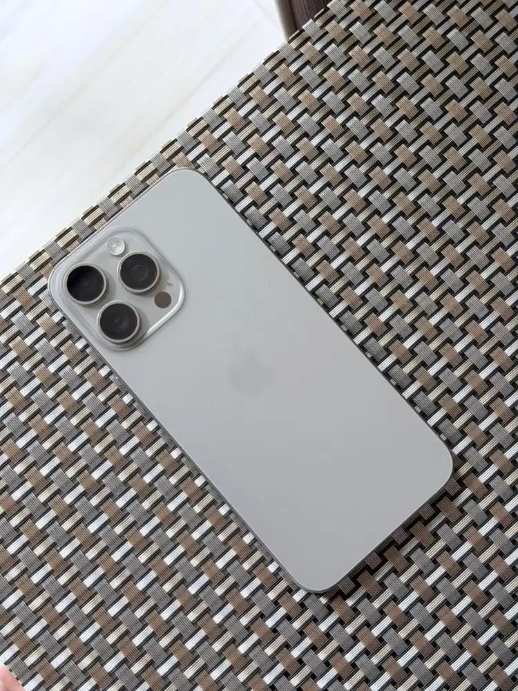 Iphone 15 promax 512 silver