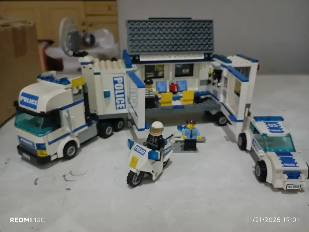 Lego set mob il polisi