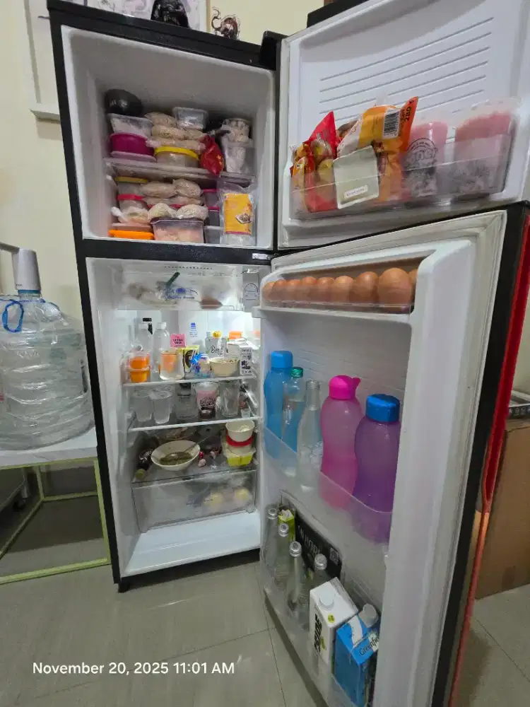 DI Jual kulkas 2 pintu mwrk AQUA