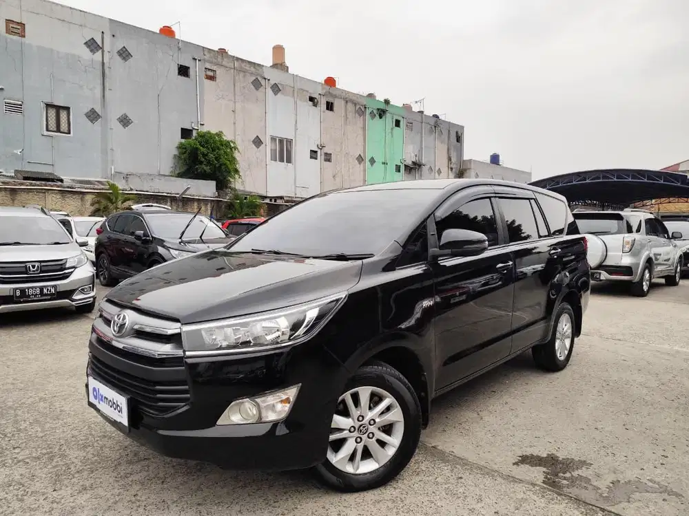Pajak Panjang - Toyota Kijang Innova 2.0 G Bensin-MT 2020