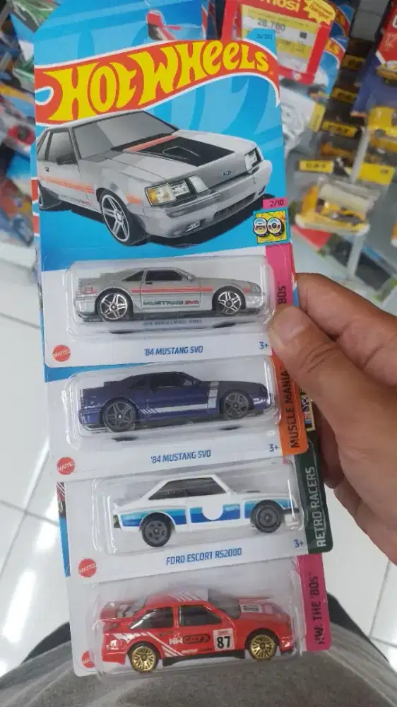 Hotwheels reguler mustang