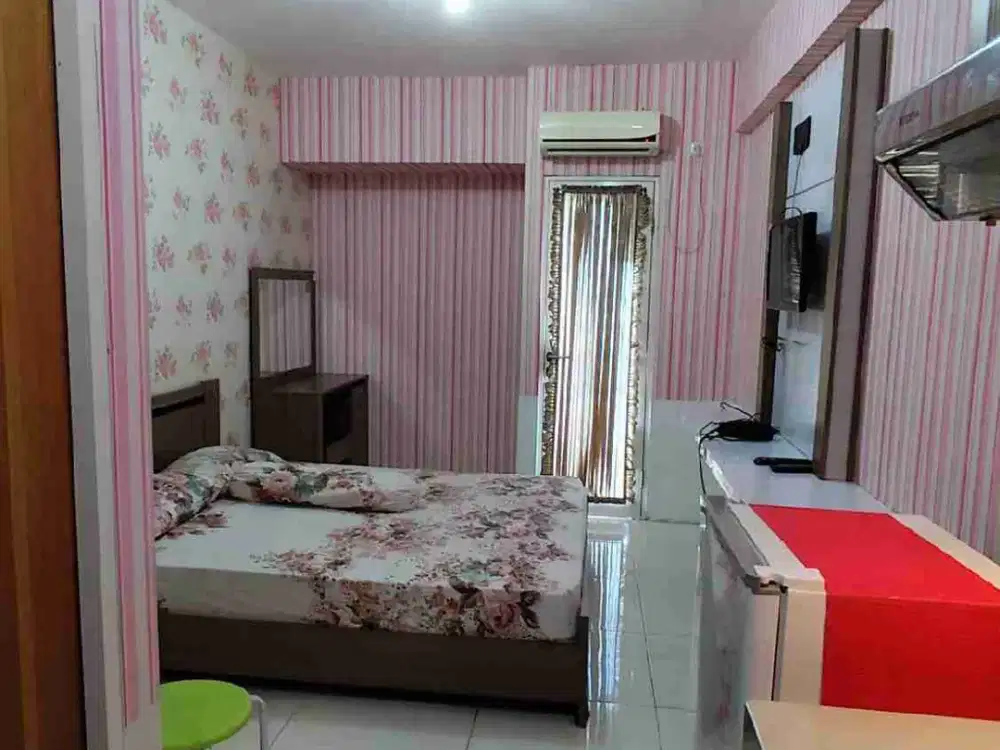 Sewa Studio Furnish Apartemen Puncak Bukit Golf Surabaya.