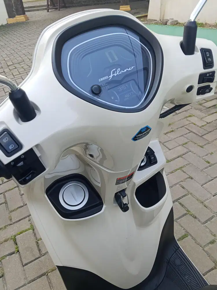 Yamaha grand Filano hybrid Lux hybrid 2023