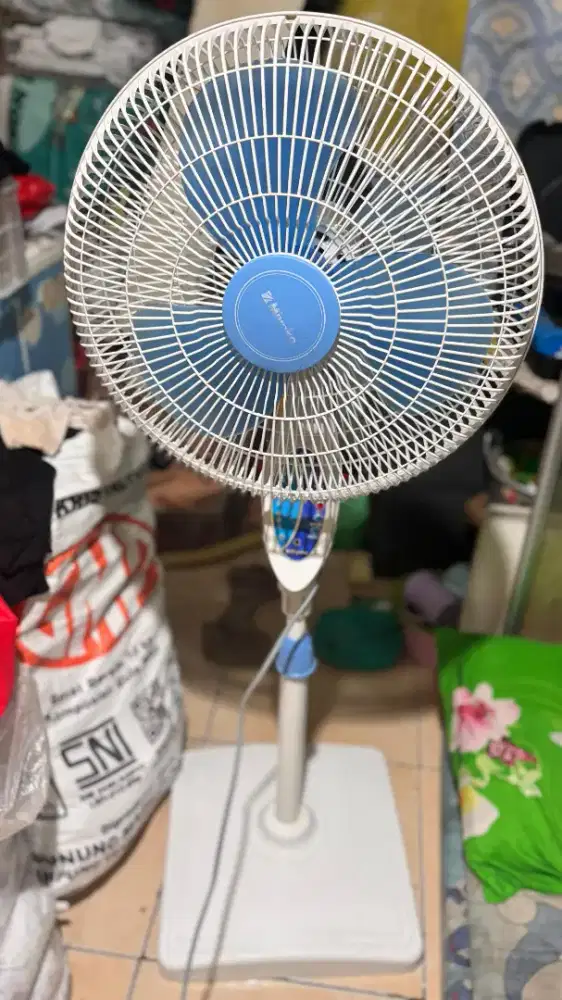 KIPAS ANGIN MIYAKO 3IN1 DIGITAL