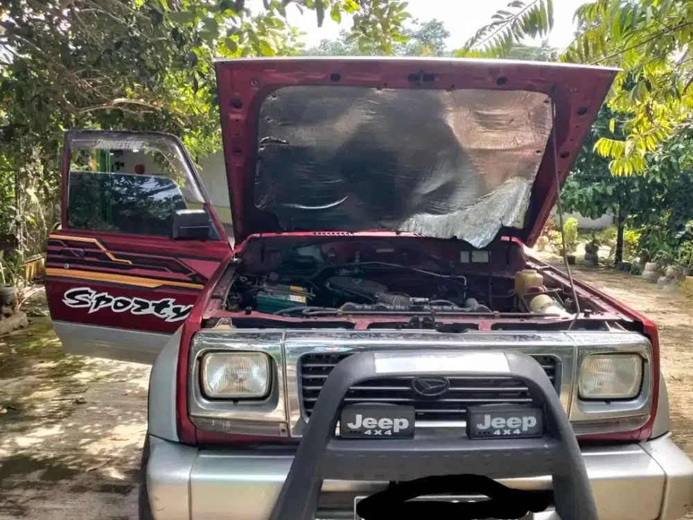 Feroza 2WD 1.589 CC TAHUN 1997