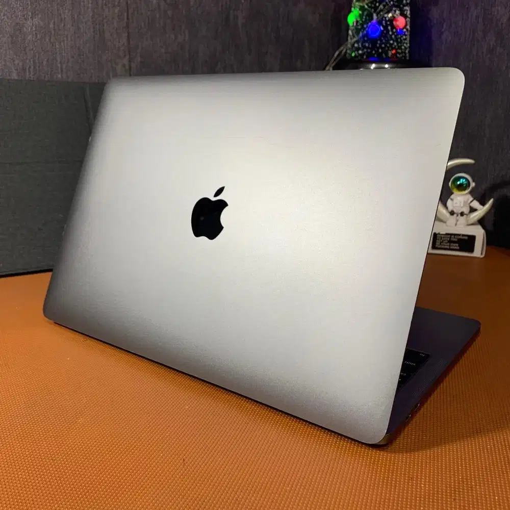 Macbook Pro Touchbar i7/16/512gb 13inch 2018 Gray
