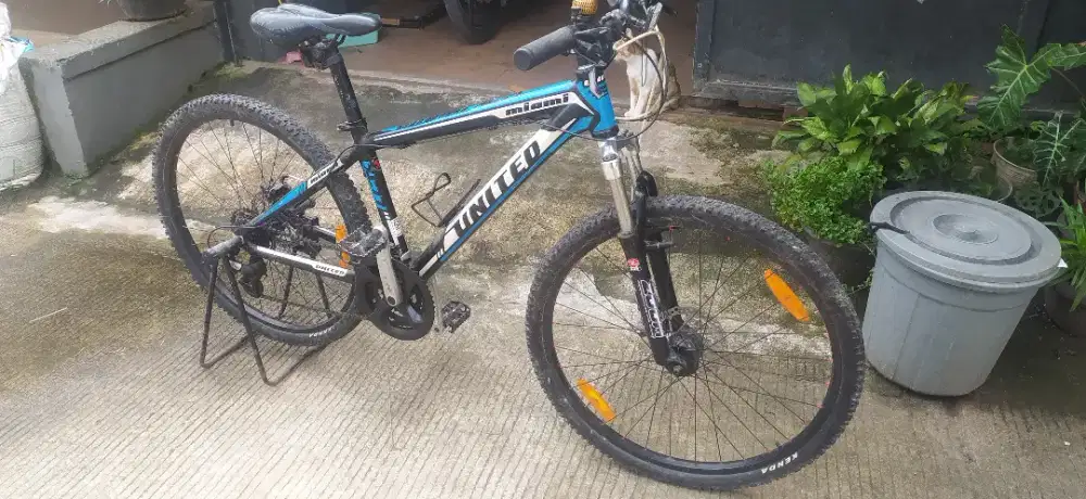 Sepeda MTB United Miami XC 77