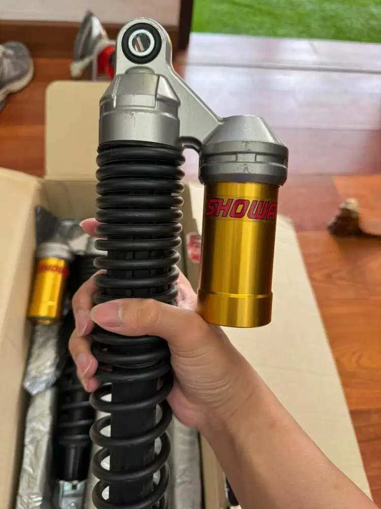 Shock Showa Honda Adv 160 Original