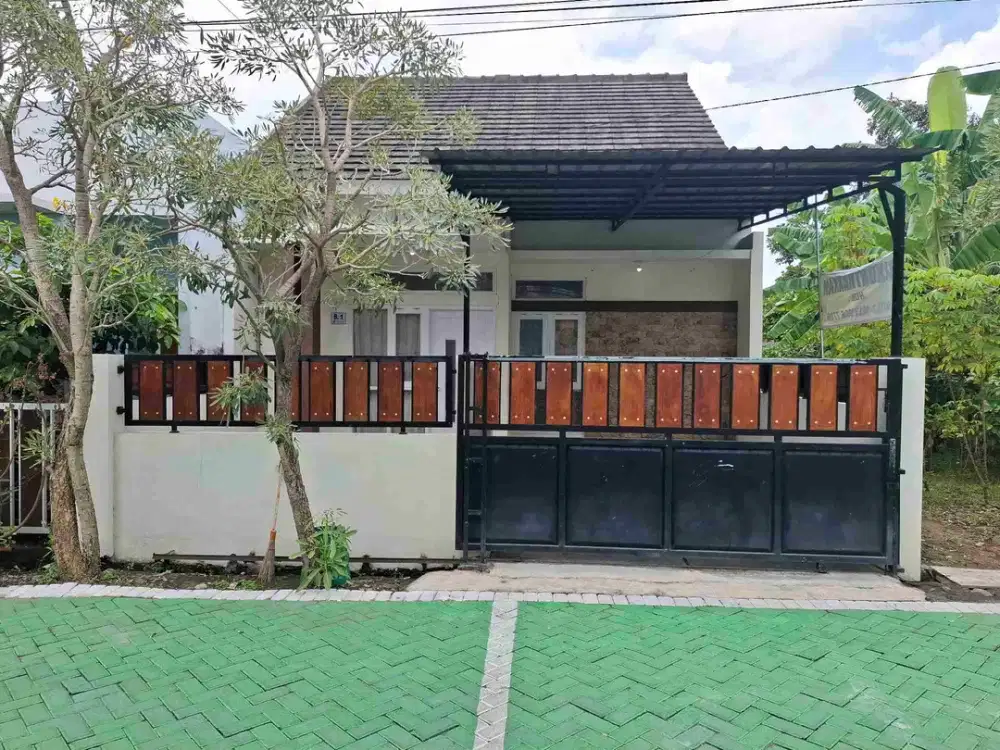 KONTRAKAN DEKAT AL AZHAR SOLOBARU SIAP PAKAI