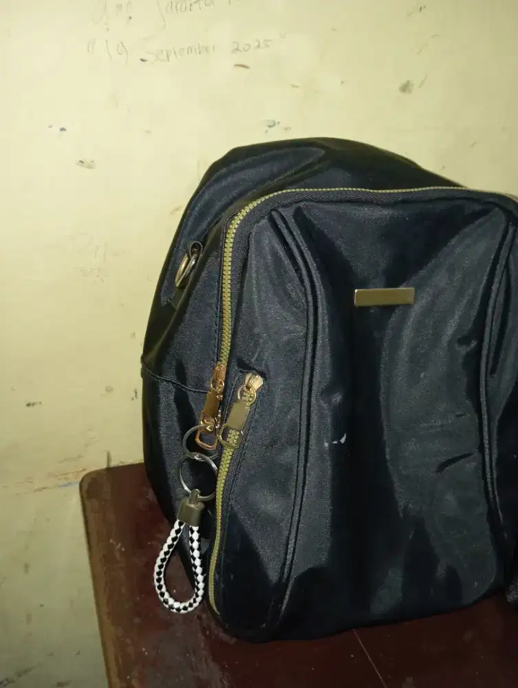 Tas Ransel Mini Wanita Premium ANTI AIR - Resleting Gold Mewah!