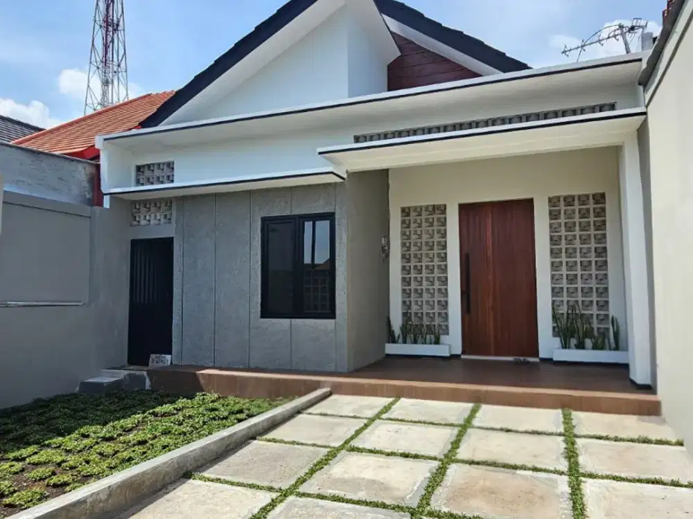 Dijual Rumah Cantik di Candi Penataran Kalipancur Dekat Jalan Raya Untung Suropati