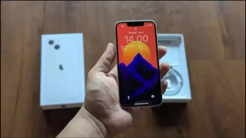 iPhone 13 Mini 256GB - Beacukai