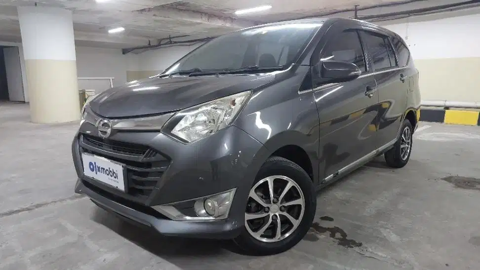TDP 5,JT Daihatsu Sigra 1.2 R Deluxe Bensin-MT Abu 2018