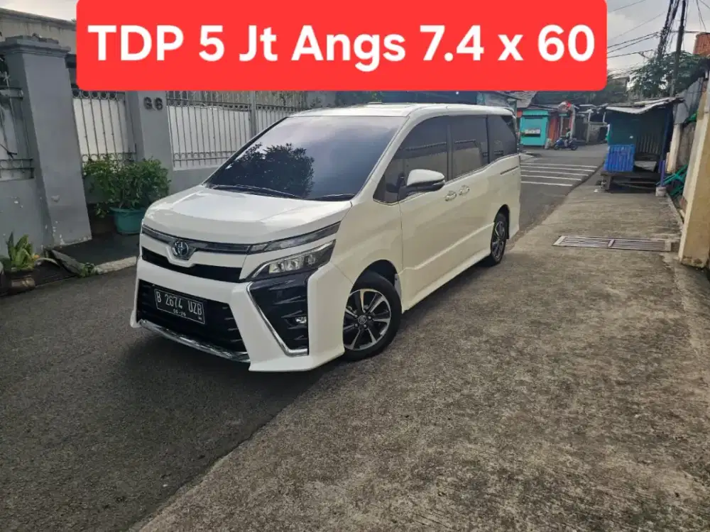 TDP 5 Jt Angs Termurah Toyota Voxy 2.0 2021 Matic Putih Low Km LikeNew