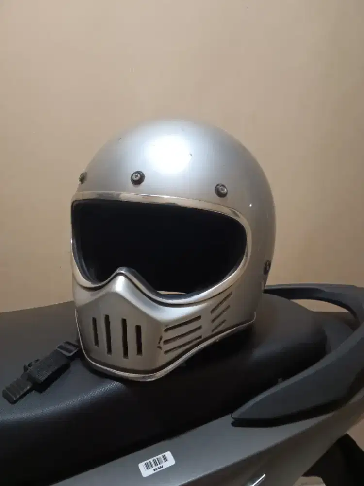 Helm Cakil M30, nett 100k murah aja !!