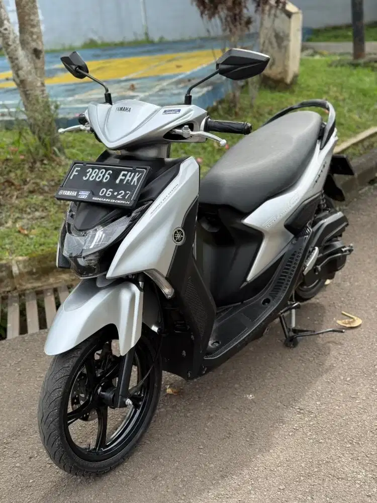 Yamaha Gear 125 AKS / Idling Stop Thn 2022 Silver Mulus