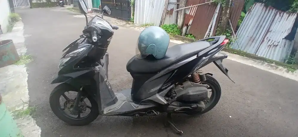 Honda vario 125 old KZR