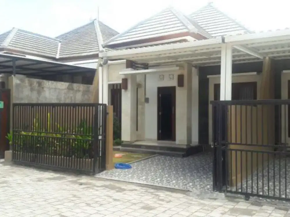 Rumah Cantik Cluster Royal Garden Residence Taman Giri Jimbaran Bali
