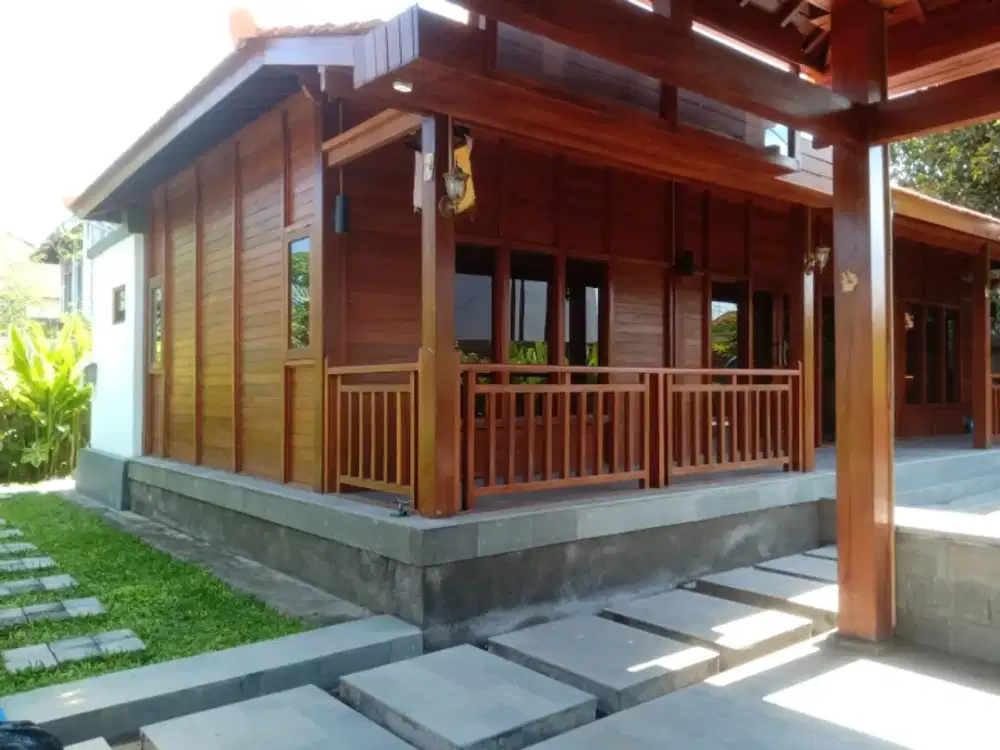 Villa Kayu Sekar Sari Kesiman Denpasar Bali