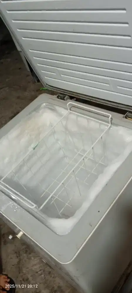 Freezer bok mulus Mash d pakai