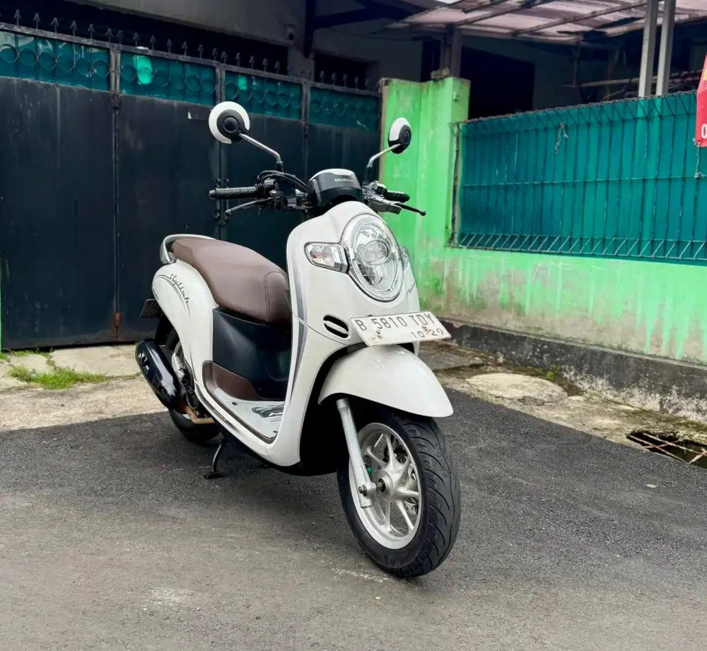 Honda Scoopy 110 CBS ISS MULUSSS Pajak Hidup Panjang