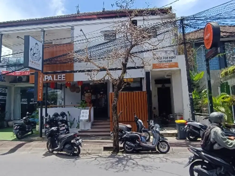 Overkontrak Restaurants Raya Petitenget Seminyak Bali