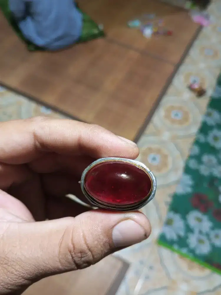 Batu akik merah siem