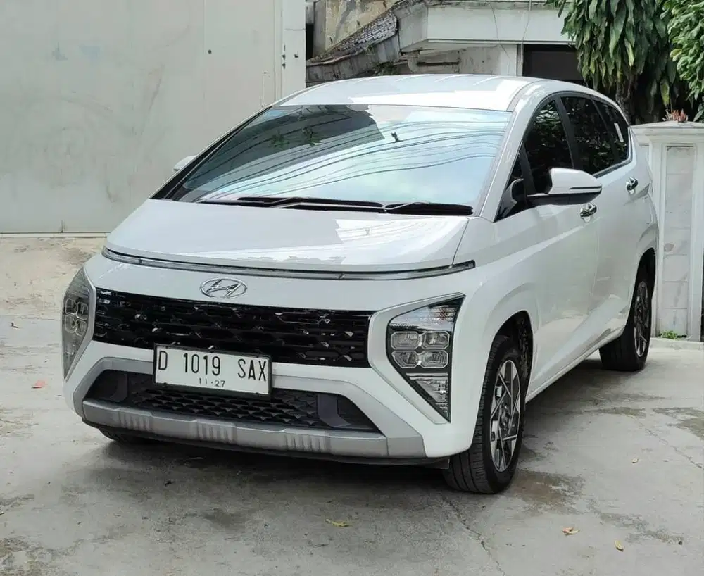 Hyundai STARGAZER PRIME 1.5 AT 2022 LowKM 27rb RECORD HYUNDAI BANDUNG
