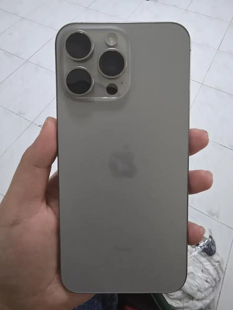 iPhone 15 Pro Max256gb