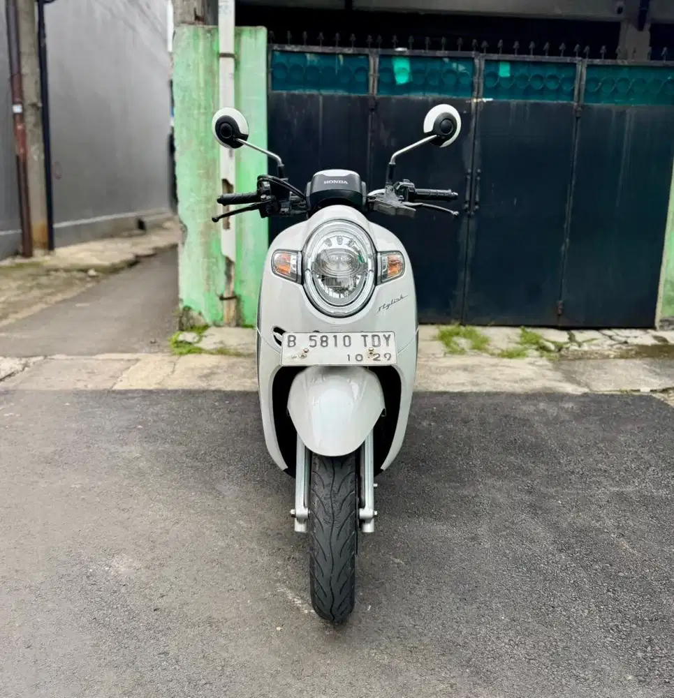 Honda Scoopy 110 CBS ISS MULUSSS Pajak Hidup Panjang