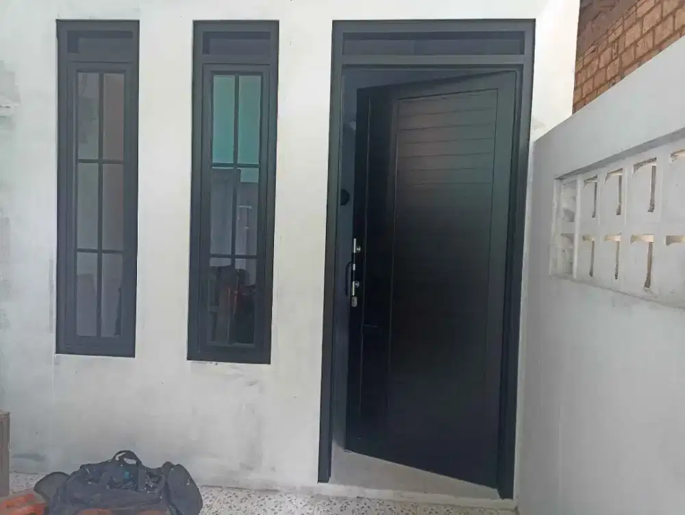 Menerima pembuatan jendela kaca aluminium  pintu dobel  dll