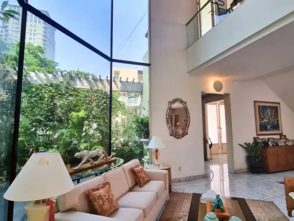 RUMAH DI PERMATA HIJAU JAKARTA SELATAN!