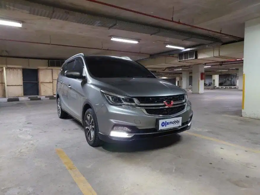 LOW DP Wuling Cortez 1.5 T Lux+ Bensin-AT 2021 JFH