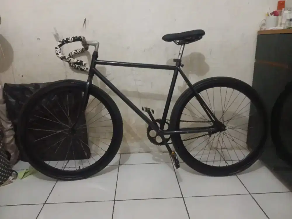 Sepeda Fixie Costume