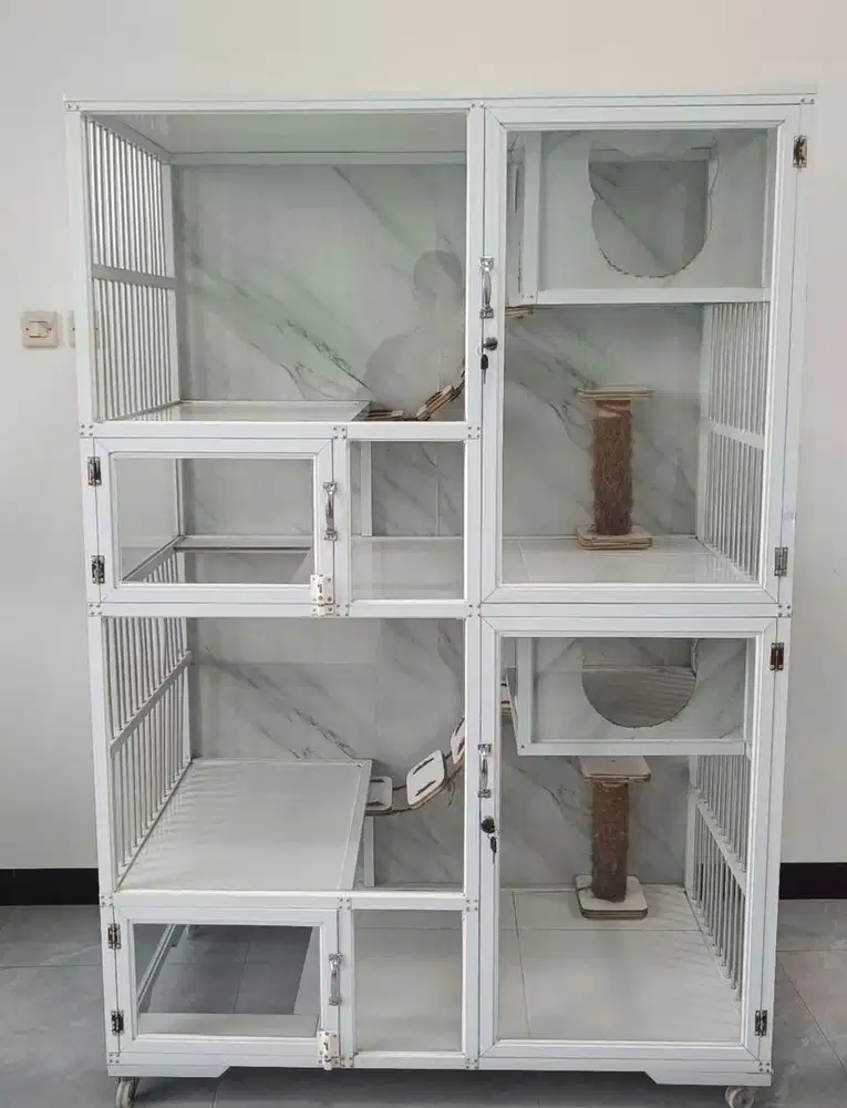 Kandang kucing premium