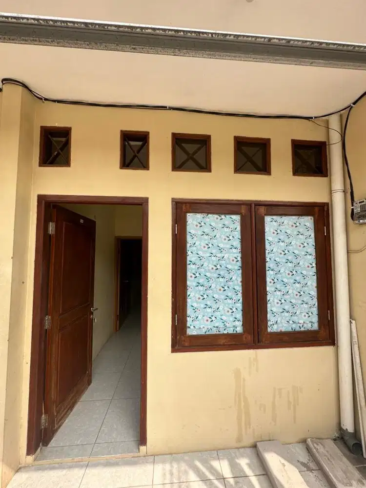 KONTRAKAN / PETAKAN STRATEGIS TANJUNG BARAT, JAKARTA SELATAN