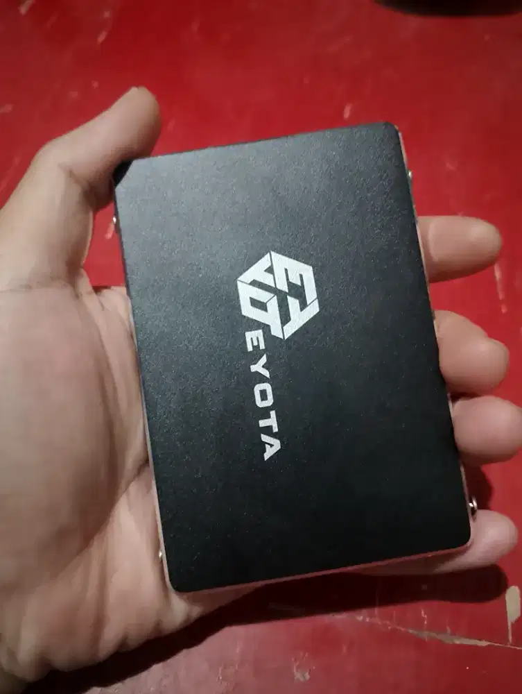 SSD EYOTA 240GB