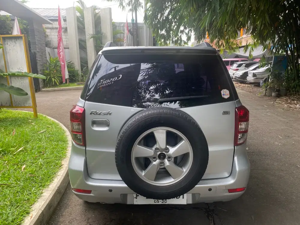 Toyota Rush 2009 Bensin