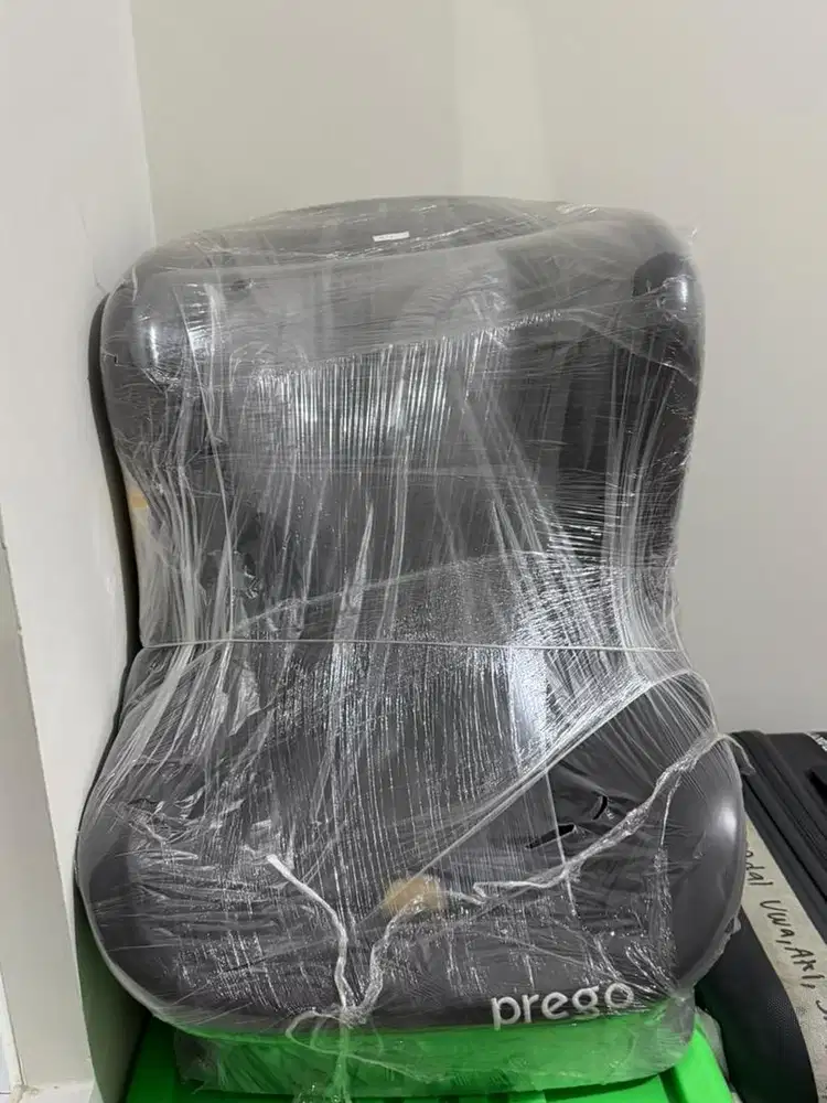 Car seat ada 3 merk prego dan mercedez benz