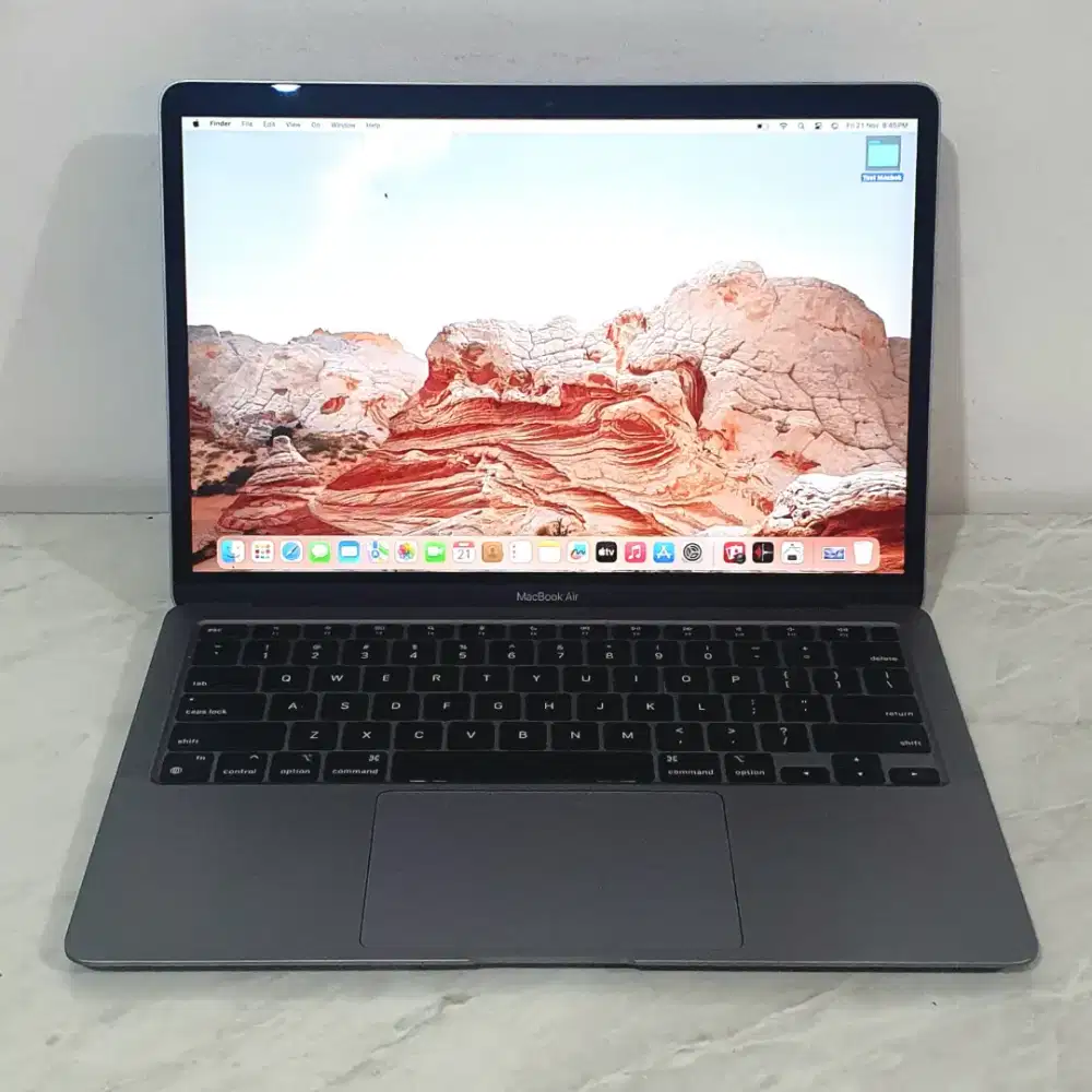 MacBook Air M1 13 2020 RAM. 8GB SSD. 256GB Mulus no m