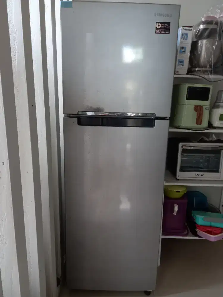Kulkas Samsung Inverter